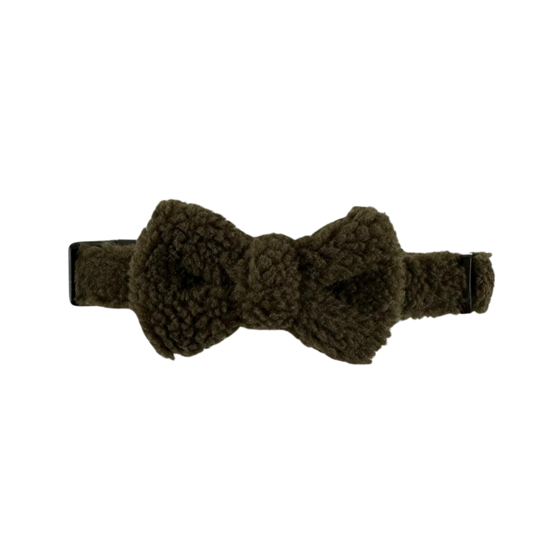 Green Cozy Bowtie